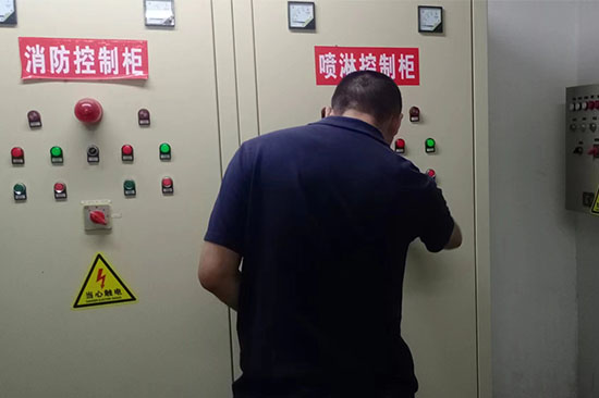 סլС�^(q��)��늙z